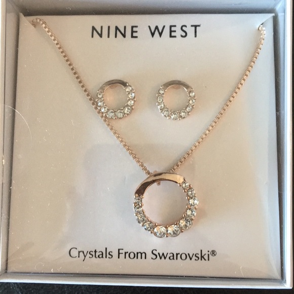 Nine West Gold Circle Pendant & Earrings Swarovski - Picture 1 of 1
